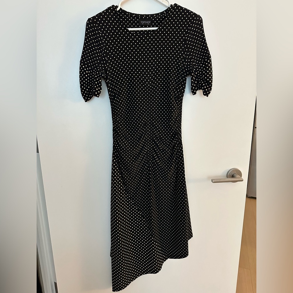 Topshop Black and White Polka Dot Short Sleeve Dress